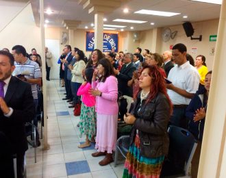Fotos-de-la-visita-a-la-Iglesia-de-Popotla-en-México-10-de-abril-de-2018 (3)
